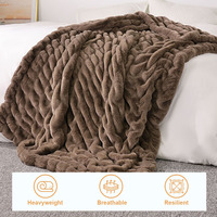 Couverture en fausse fourrure Guoshun, haute capacité de rétention de chaleur, couverture en fausse fourrure lourde