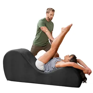 Wholesale High Density Foam Yoga Chaise Lounge Chair Modern Velvet Curved 100% Polyester Massage Chair Bedroom Chairs 1 Seat