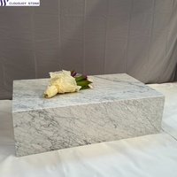 Piédestal de luxe moderne en pierre de Carrare ensemble de tables basses blanches grandes plinthes en marbre pour meubles de salon