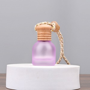 Bouteille diffuseur de parfum pour voiture en verre dépoli personnalisée, 10 ml, couleurs violet, rose, vert, marron, avec couvercle en bois – Meilleures ventes - Product Image 4