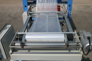 YCTD Großhandel Stahl-Getränkeflaschen-Kartonverpackungsmaschine PLC-Motor Kernkomponenten für Getränke- und Lebensmittelherstellungsanlagen - Product Image 4