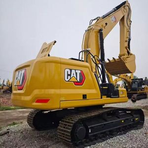 Nouvelle Arrivée Mini-Excavatrice Caterpillar CAT 330GC d'occasion Modèle 2024 Type Chenille Composant Moteur Principal Inclus Occasion Japon - Product Image 1