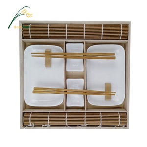 Juego de vajilla de Sushi, Set de <span class=keywords><strong>cena</strong></span> de Sushi contemporáneo <span class=keywords><strong>para</strong></span> <span class=keywords><strong>dos</strong></span> personas en <span class=keywords><strong>caja</strong></span> de <span class=keywords><strong>regalo</strong></span> con mantel de bambú, palillos, 8 Uds. - Product Image 3