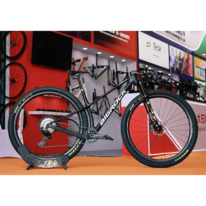 Cadre de vélo de montagne en carbone de 32 pouces - Bigrock T1100 Featherweight 960g Frameset - UDH Ready Boost 148 MTB pour les cyclistes grands et robustes - Product Image 5