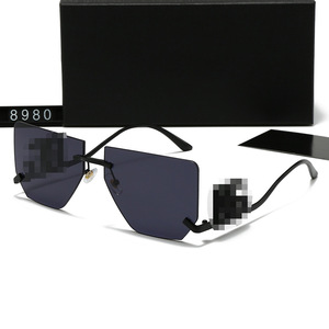 แว่นกันแดดทรงใหญ่ไร้กรอบโลหะแฟชั่นรุ่นใหม่ เลนส์ป้องกันรังสียูวี 400 ไม่มีกล่อง - Product Image 1