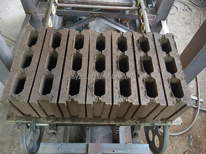 Qt4-24 Press to Make Ecological Bricks Hydraulic Paving Brick Making Machine With Ce Best Quality - Product Image 6