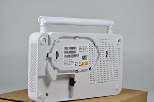 Modem routeur Gigabit F670L double bande FTTH FTTX à fibres optiques avec 4 ports GE EPON GPON ONU <span class=keywords><strong>ADSL</strong></span> ONT - Product Image 3