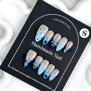 Uñas Postizas 3D con Flores Azules, Hechas a Mano, 10 Piezas, Decoración de Uñas de Lujo Reutilizables, Precio al por Mayor - Product Image 1