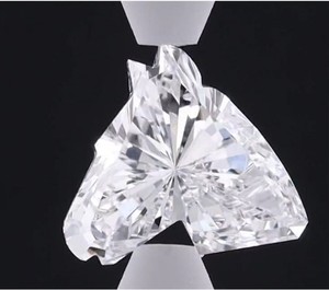 Diamant de laboratoire cultivé en laboratoire, couleur D-F, excellente qualité de polissage, clarté CVD VVS-VS, pour la fabrication de bijoux pour femmes - Product Image 1