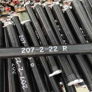 Resorte de Torsión para Puerta de Garaje 207, Tornillo Industrial de Alta Calidad, Recubrimiento Negro por Electroforesis, Repuesto con Durabilidad de Mínimo 16,000 Ciclos - Product Image 3