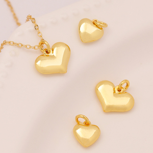 Ciondolo a Cuore in Ottone Massiccio di Ottima Qualità, Placcato in Oro 18K, Charm per Collana d'Amore per Coppie, per Creazione di Gioielli - Product Image 1