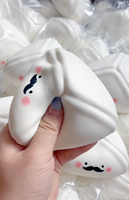 Smilegogo Jouet Squishy Triangle Bonbon Moustache, à Remontée Lente, Réaliste, en Forme de Boulette Vapeur, Jouet Sensoriel Anti-Stress