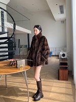 Nouvelle Arrivée 2026 – Manteau court en vison importé pour femme, coupe ample, veste en fourrure à manches chauve-souris, couleur naturelle, fabriqué à partir de peaux de vison entières