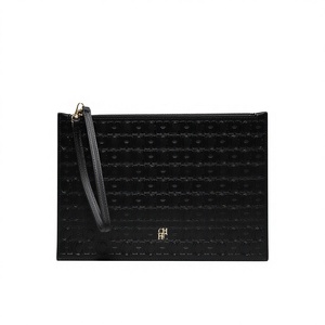 Bolso de Mano Tipo Sobre <span class=keywords><strong>CHHC</strong></span> para Mujer, Estilo Clásico Primavera 2024, Cierre de Cremallera con Relieve, Gran Capacidad, Forro de Poliéster, Cuero PU - Product Image 1