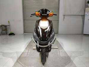 Scooter Honda Princess 125cc, Motocicletta Entry-level con Pedale Piccolo, Altamente Pratica e Molto Popolare tra le Persone. - Product Image 4