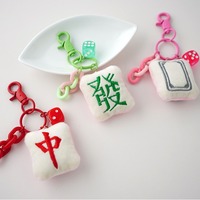 Nouveau porte-clés en peluche Mahjong Festival, porte-clés créatif en peluche de dragon rouge, porte-clés féminin de style national, porte-clés amusant