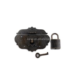 Verrou rétro <span class=keywords><strong>en</strong></span> laiton antique pour <span class=keywords><strong>coffre</strong></span> à bijoux boîte à vin boîtier <span class=keywords><strong>en</strong></span> <span class=keywords><strong>bois</strong></span> loquet <span class=keywords><strong>en</strong></span> métal fermoir avec <span class=keywords><strong>cadenas</strong></span> carré rectangulaire - Product Image 3