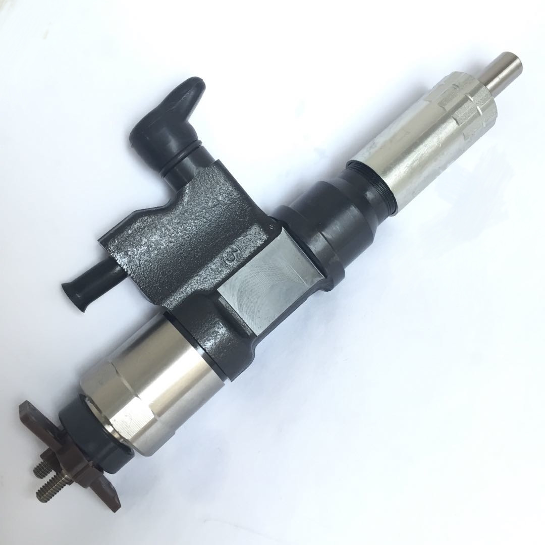 High Quality Diesel Injector 295050-0331 295050-0361 for common rail injector 3707280 3707281 For Diesel Engine
