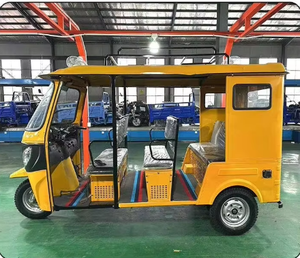 Tricycle à <span class=keywords><strong>essence</strong></span> inspiré de Bajaj, <span class=keywords><strong>neuf</strong></span> places, parfait pour le service de navette touristique avec trois rangées de sièges - Product Image 6
