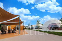 Dôme de camping Maison intérieure luxueuse en bois avec sol et baignoire Tentes Dôme igloo Maison de glamping