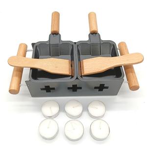 Mini manche <span class=keywords><strong>en</strong></span> <span class=keywords><strong>bois</strong></span> massif Mini ensemble à <span class=keywords><strong>raclette</strong></span> au fromage <span class=keywords><strong>Assiette</strong></span> à fromage - Product Image 1