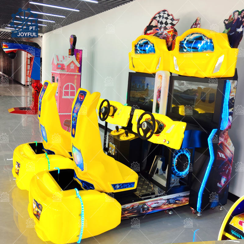 Car Racing Game Machine