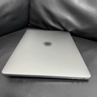 Laptop Made in China Ap Ple A1990 I7-8th con Schermo da 15,6 Pollici, RAM 8GB, SSD 256GB, per Uso Educativo e Aziendale