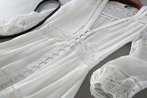 <span class=keywords><strong>Vestido</strong></span> playero <span class=keywords><strong>blanco</strong></span> con botones de empalme ahuecado de <span class=keywords><strong>encaje</strong></span> para vacaciones para mujer - Product Image 6