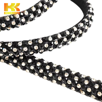 Bande de strass thermocollante 8,0 mm à 4 rangées, noir, blanc, rouge, pour chaussures, trois couleurs, diamants étincelants, largeur et longueur personnalisables