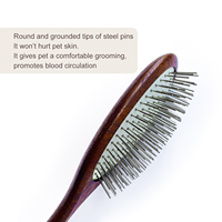 Brosse de toilettage pour animaux de compagnie Baoli ODM avec manche en Sapele supérieur, brosse à picots courts de 20 mm en acier inoxydable pour massage des chats et toilettage des chiens, qualité professionnelle