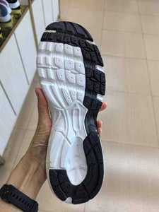 Nuevo Diseño de Alta Calidad, Material EVA TPR, Talla Grande 36 a 46, Zapatos Deportivos para Hombre y Mujer, Suela Simple para Caminar - Product Image 1