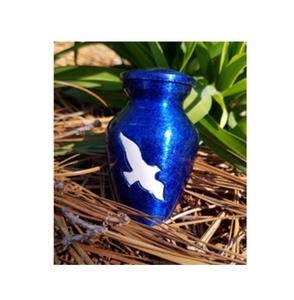 Wholesale Price Customized High Quality Metal Cremation Keepsake Urn Funeral Urn Burial Keepsake <b>For</b> <b>Ashes</b> With Velvet <b>Box</b> - Product Image 1