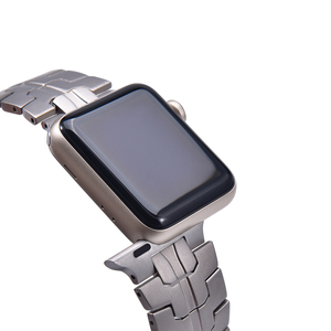 Correa de titanio cepillado premium JAETIUM al por mayor con cierre desplegable, pulsera de repuesto ligera y de lujo para Apple Watch - Product Image 3