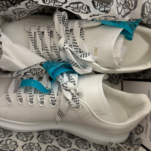 Top-quality MQ Luxury Lace-Up Sporty Breathable <b>White</b> <b>Running</b> <b>Shoes</b> for <b>Men</b> and Women with Cotton Lining Genuine Leather Midsole - Product Image 2