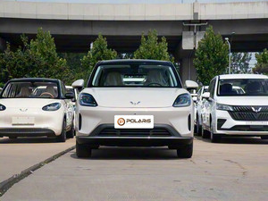 新2025五菱宾果<span class=keywords><strong>S</strong></span>微型车家用汽车快速充电来自中国电动新能源汽车 - Product Image 4