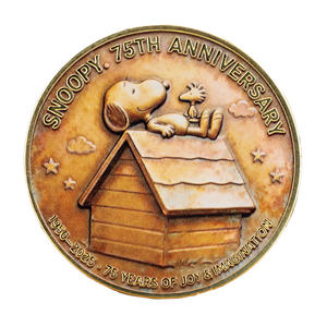 Retro metalen Snoopy 75-jarig jubileum herdenkingsmunt verzamelobject cartoon decoratie souvenir cadeau - Product Image 2