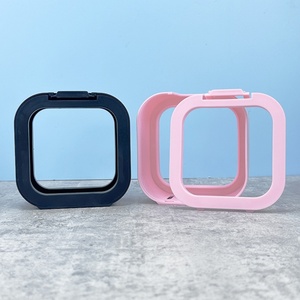 Nouvelles bouteilles de savon liquide pour le visage et les mains en plastique rechargeables de forme carrée plate et colorée de 300 ml et 500 ml avec pompe pour lotion corporelle - Product Image 4