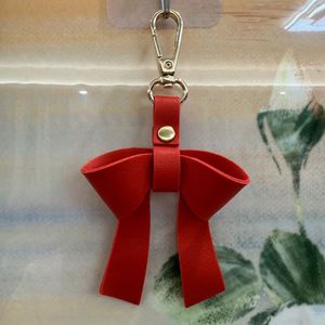 Personalized Lovely PU Leather Bow <b>Keychain</b> Cute Bow Key Ring for Bag Purse Handbag Pendant Car Key Accessory - Product Image 3