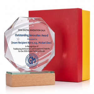 Trophée personnalisé en bois massif avec base ovale en bois, design multi-formes, pour retraite, employé, champion, reconnaissance d'équipe - Product Image 6