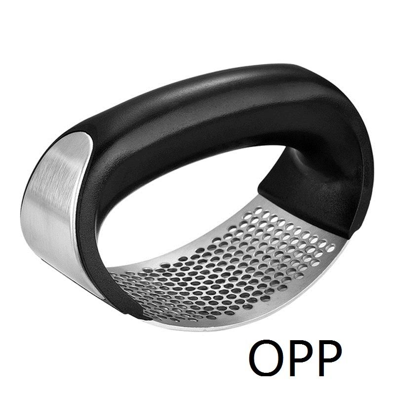 430 garlic press w/ badge in OPP bag