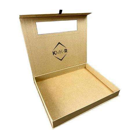 Supplier Eco-Friendly Fashion Packaging Recycled Materials Used Glossy Matt Laminating Embossing Rigid Boxes for Candle Use UV