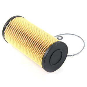 Filtro de Combustível para <span class=keywords><strong>Hitachi</strong></span> JCB Sany 4711160 8981527371 4719920 <span class=keywords><strong>4679981</strong></span> 332G0652 332G1864 333E3974 60064761 60151839 FF269 P502424 - Product Image 3
