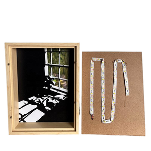 إطار صور خشبي من الألياف متوسطة الكثافة (MDF) مضيء بتقنية LED صديق للبيئة مع ظل الشمس، قابل لإعادة الشحن عبر USB، تصميم عصري لتزيين جدران غرفة المعيشة - Product Image 5