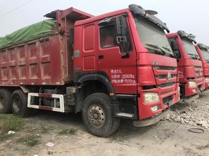 Camión volquete FA W de 12 ruedas, camión volquete HO WO NX 6x4 - Product Image 2