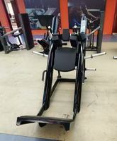 Entraînement aux squats Xinrui ciblant les quadriceps et les fessiers maximaux.