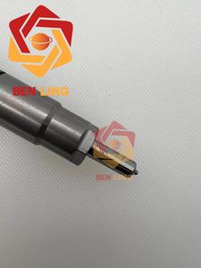 JCB หัวฉีดน้ำมันเชื้อเพลิงคอมมอนเรลของรถขุด T4อุปกรณ์เสริมคุณภาพสูงหมายเลขชิ้นส่วน28229876 320/06827 320-06827 - Product Image 3