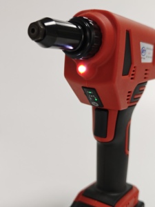 Pistola Remachadora Inalámbrica Avdel, Compatible con Baterías de Litio OEM, para Materiales de 2.4/3.2/4.0/5.0mm, Modelo VB-50 - Product Image 3
