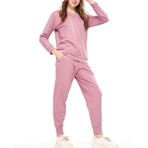 Conjunto de Dos Piezas Cómodo de Corte Regular para Invierno, Venta al por Mayor, Color Personalizado, Sudadera de Manga Larga y Pantalones Jogger - Product Image 1