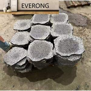 Pietre miliari paesaggistiche in <span class=keywords><strong>pietra</strong></span> <span class=keywords><strong>lavica</strong></span> nera - Product Image 3