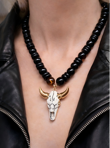<span class=keywords><strong>Collana</strong></span> <span class=keywords><strong>con</strong></span> Ciondolo Teschio di Toro alla Moda per Uomo e Donna, Catena Nera <span class=keywords><strong>con</strong></span> Perline e Charm Teschio <span class=keywords><strong>con</strong></span> <span class=keywords><strong>Corno</strong></span> Dorato, Gioiello Gotico Occidentale - Product Image 5